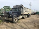 2000 MACK RD688 DUMP TRUCK