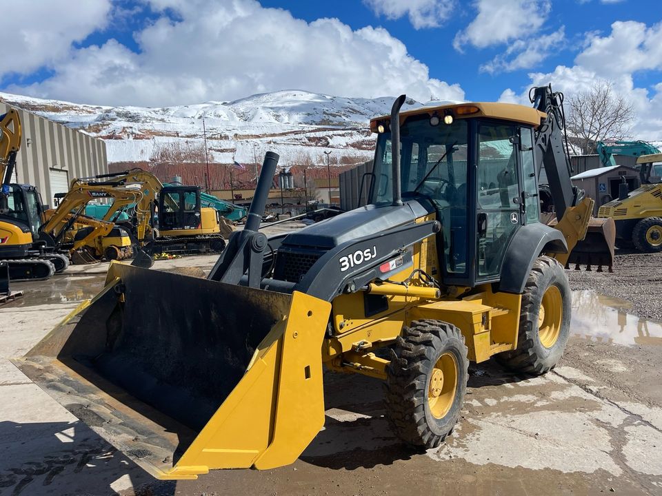 2007 JOHN DEERE 310SJ 4x4 backhoe