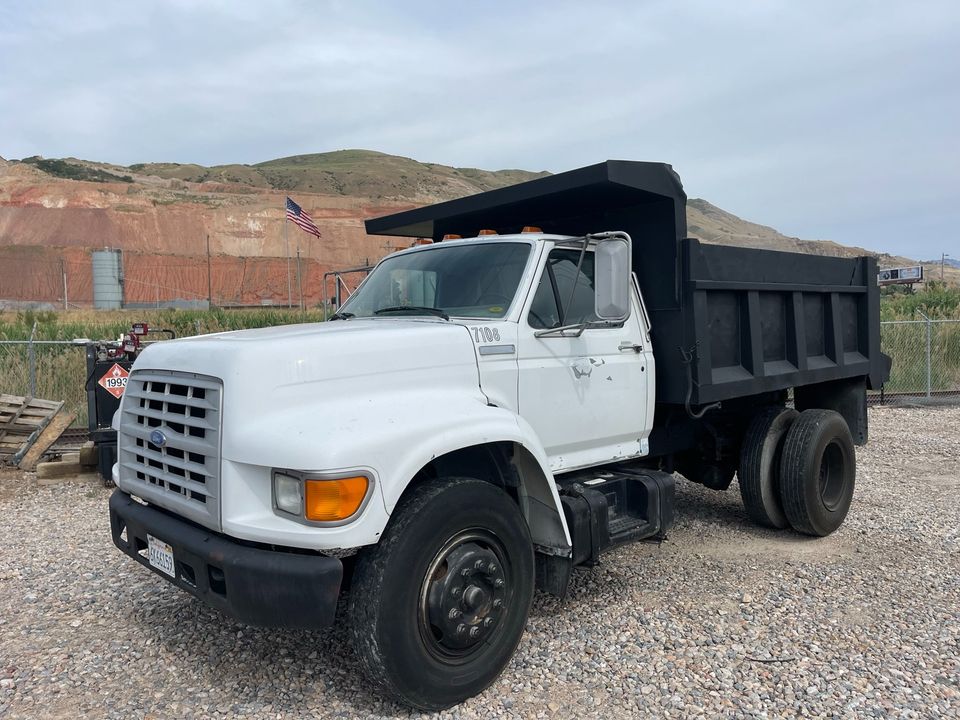 1994 Ford F Series Bobtail Dump Truck